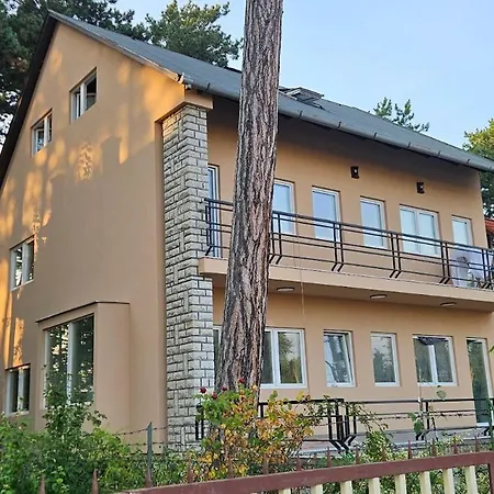 Apartment Lapartman *